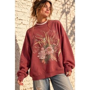 Vintage Whim Z Red Cotton Blend Sweatshirt Field Mouse Floral Graphic XL